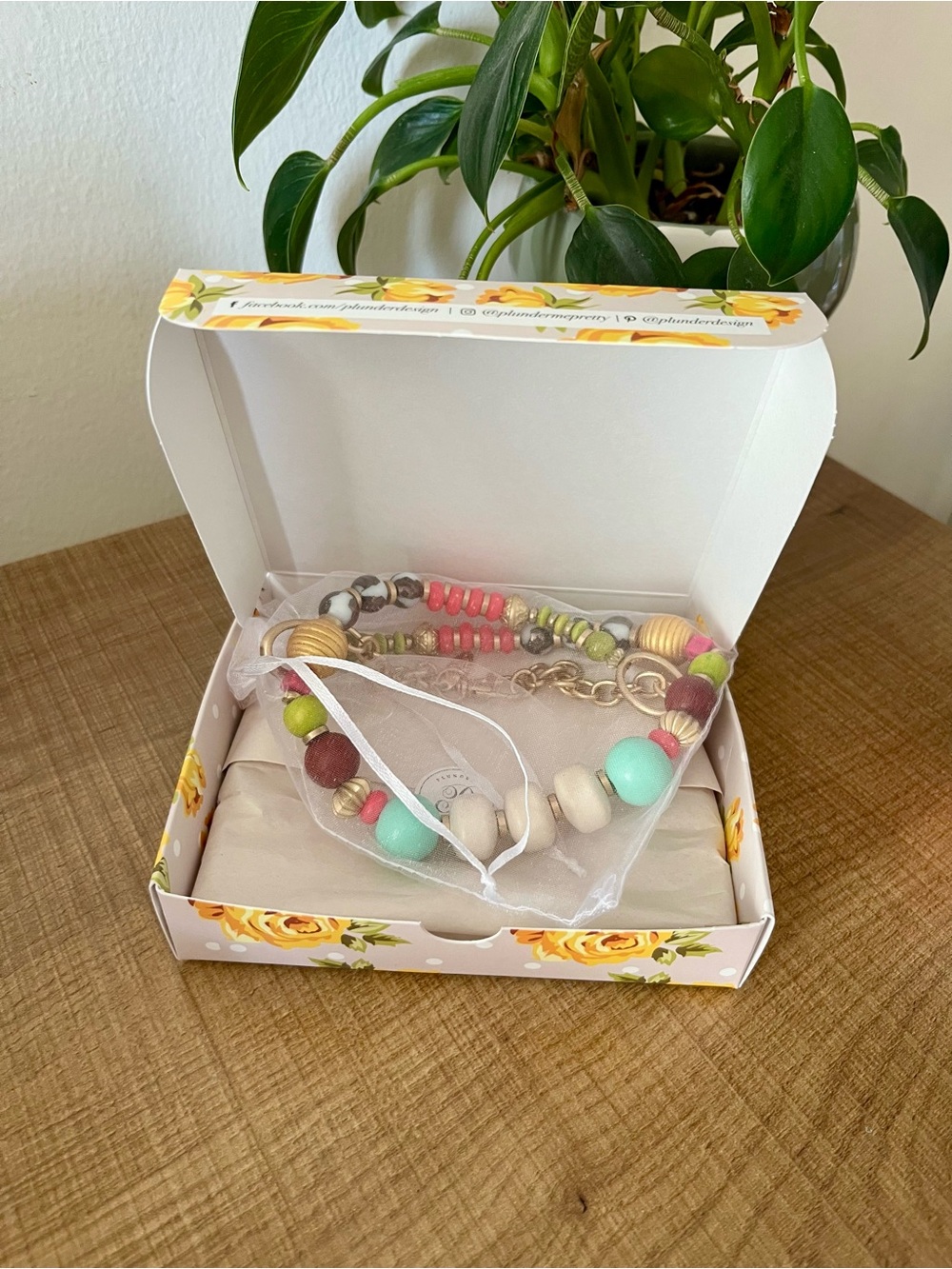 Plunder Multicolor Beaded Necklace - Pink, Turquoise, Lime & Red - Picture 4 of 6